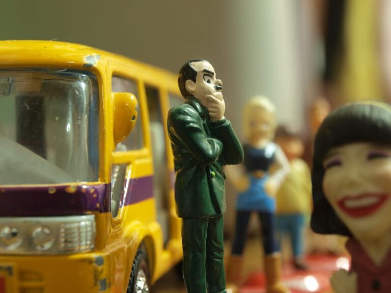 Abrir ou manter lacrado? Como decido o destino de Funkos e action figures da minha coleção